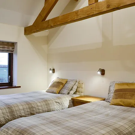 Little Meadow Feriehus *